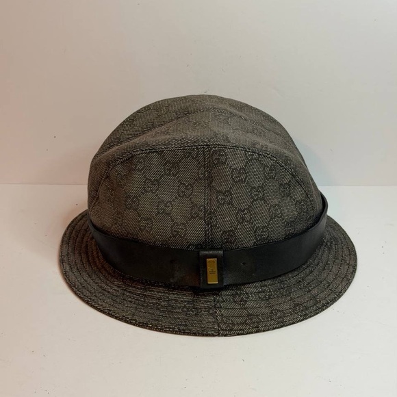 Gucci GG Jacquard Canvas Bucket Hat with a Black Leather Trim Size L